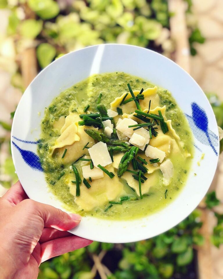 Ostfylld ravioli