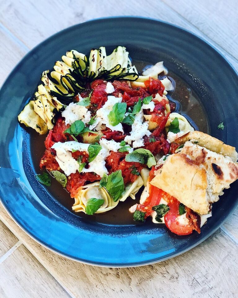 GRILLAD TOMATSALSA🍅 och 🥖GRILLAD BAGUETTE