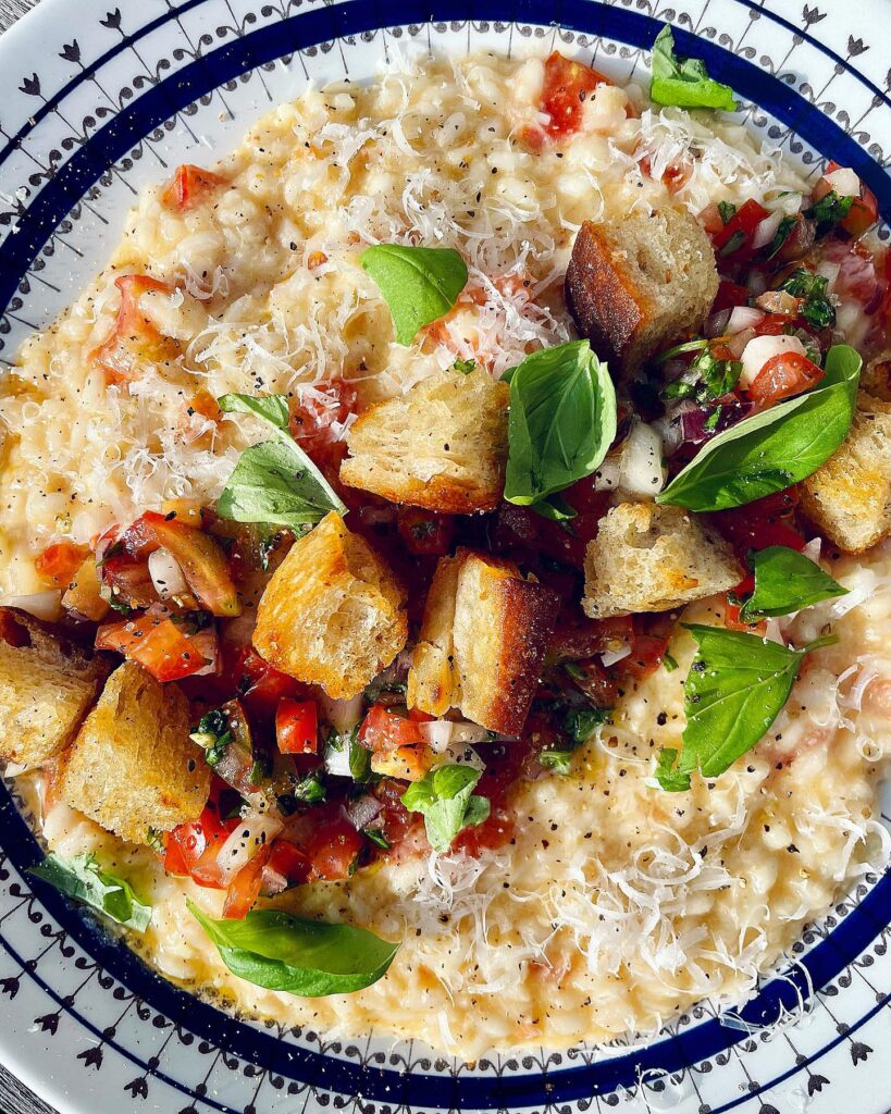 Tomatrisotto på färska tomater