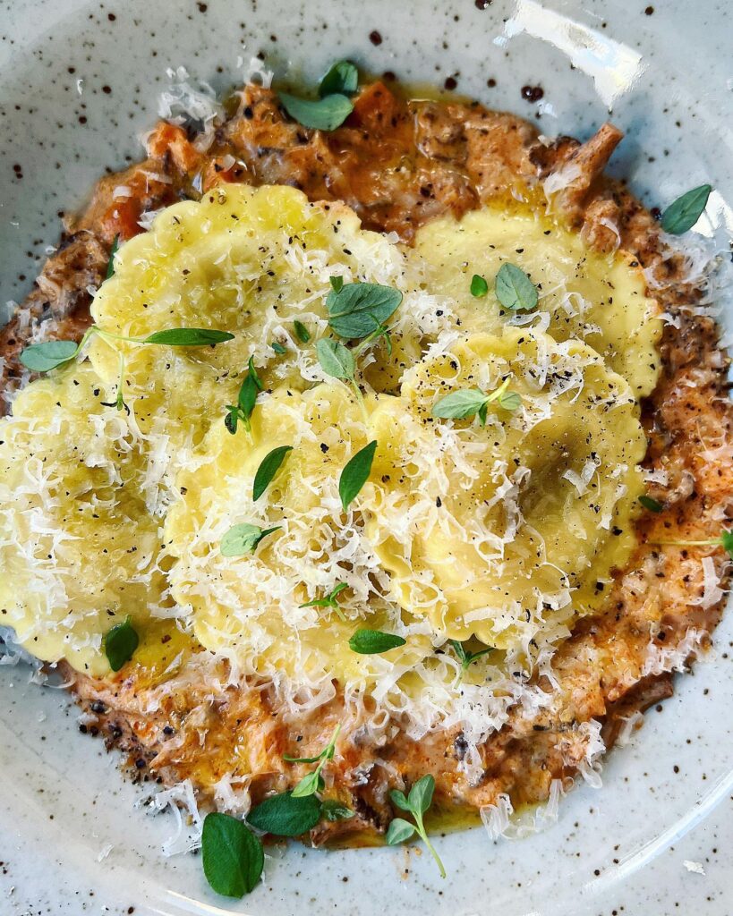 Trattkantarellsås