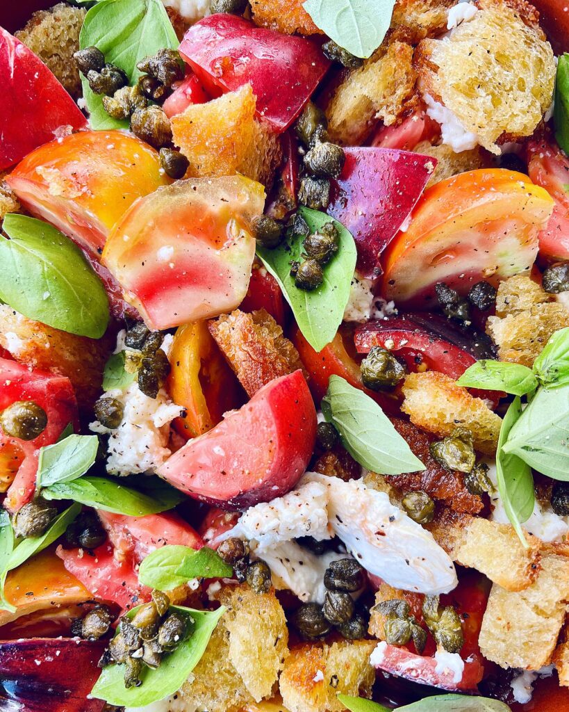 Panzanella, fänkålsfrittata och confiterad purjolök