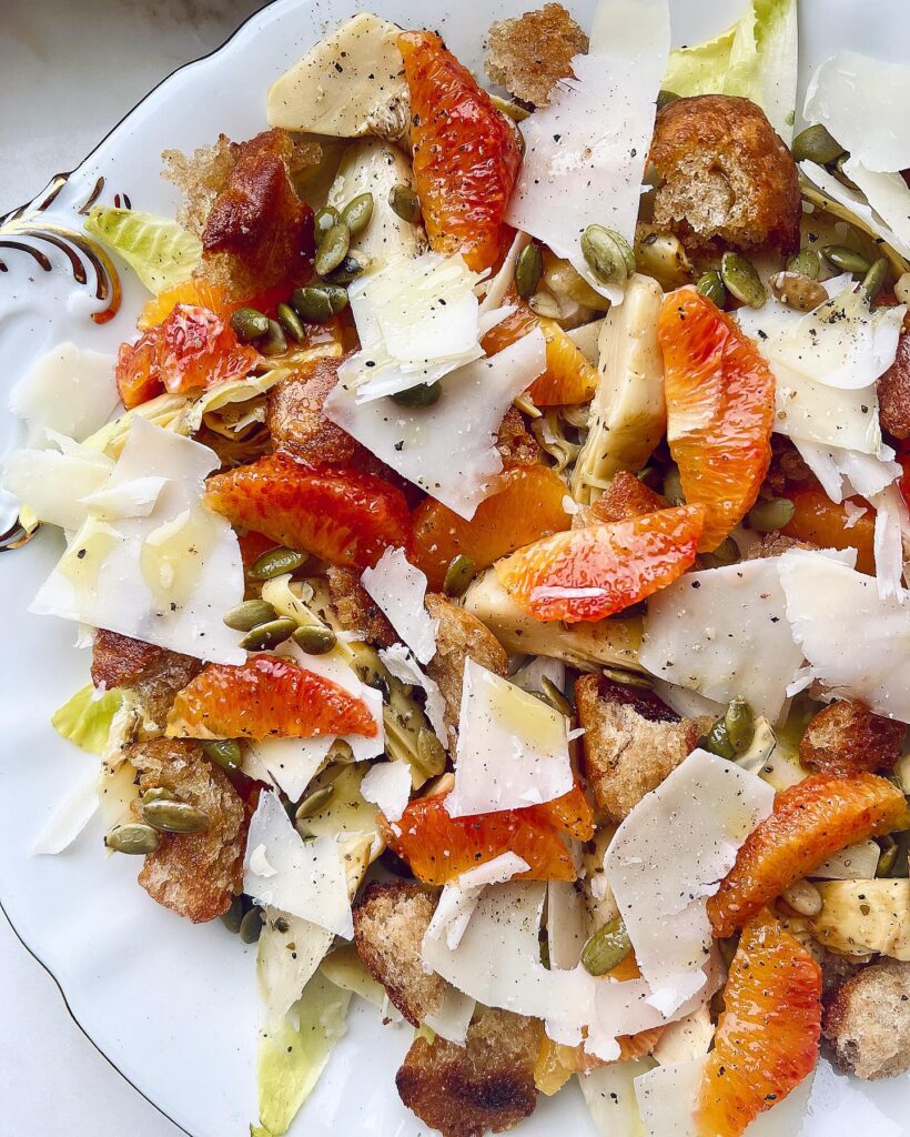 Blodapelsinsallad med endiv och getost
