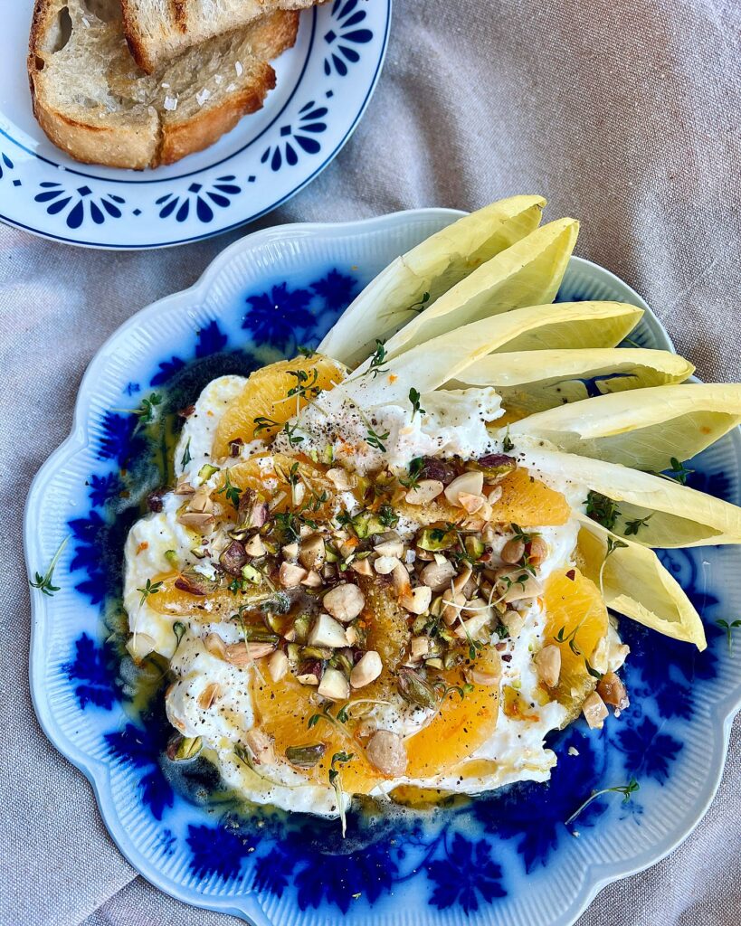 Burrata med apelsin och brynt saffranssmör